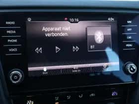 Škoda Octavia (2019) thumbnail 21