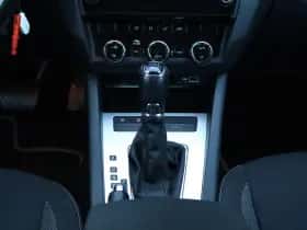 Škoda Octavia (2019) thumbnail 30