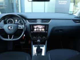 Škoda Octavia (2019) thumbnail 31