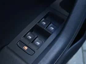 Škoda Octavia (2019) thumbnail 33