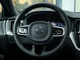 Volvo XC60 (2024) thumbnail 17