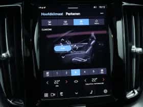 Volvo XC60 (2024) thumbnail 32