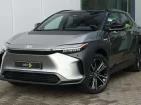 Toyota bZ4X (2023) thumbnail 42