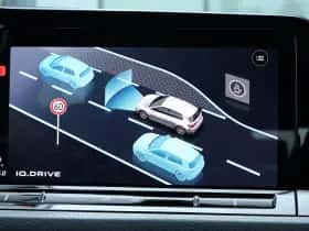 Volkswagen Golf (2021) thumbnail 22