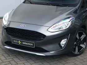 Ford Fiesta (2019) thumbnail 3