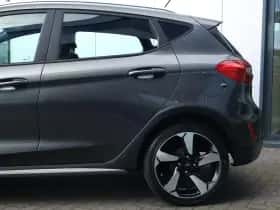 Ford Fiesta (2019) thumbnail 5