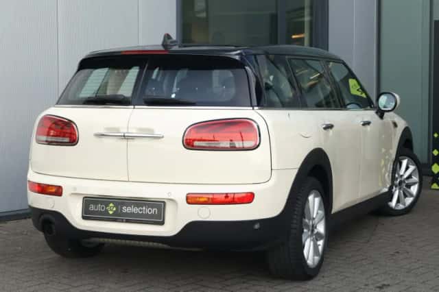 MINI Clubman (2022) thumbnail 2