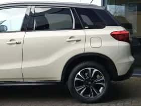 Suzuki Vitara (2018) thumbnail 5