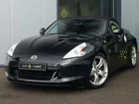 Nissan 370Z (2011) thumbnail 14