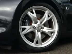 Nissan 370Z (2011) thumbnail 4