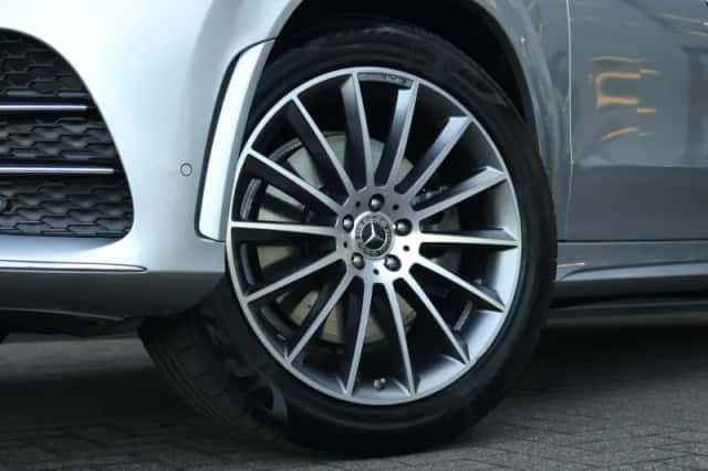 Mercedes-Benz GLE (2021) thumbnail 4