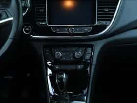 Opel Mokka (2017) thumbnail 16