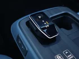 Nissan Ariya (2024) thumbnail 23