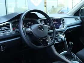 Volkswagen T-Roc (2021) thumbnail 14