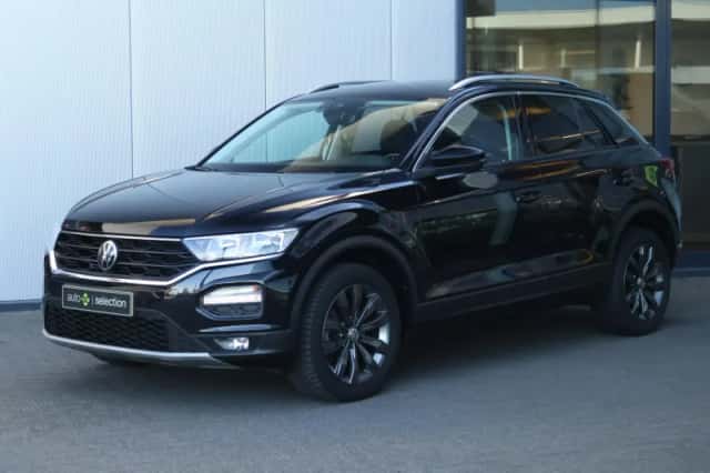 Volkswagen T-Roc (2021) thumbnail 6