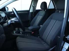Volkswagen T-Roc (2021) thumbnail 10