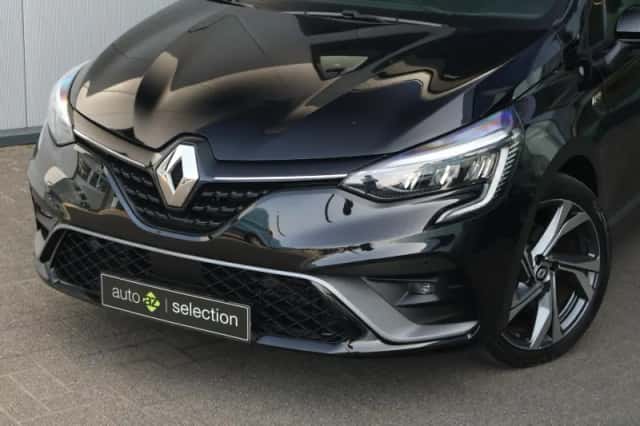 Renault Clio (2023) thumbnail 3