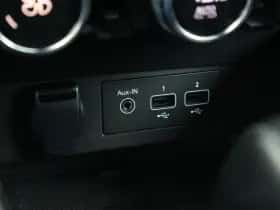 Renault Clio (2023) thumbnail 23