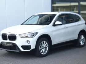 BMW X1 (2017) thumbnail 8