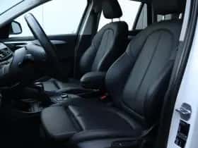 BMW X1 (2017) thumbnail 10