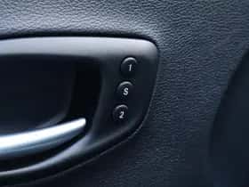 Jeep Compass (2021) thumbnail 15