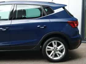 SEAT Arona (2019) thumbnail 5