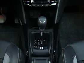 Peugeot 2008 (2019) thumbnail 31