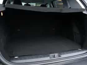 Peugeot 2008 (2019) thumbnail 33