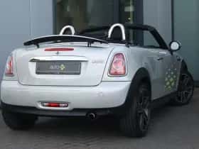 MINI Roadster (2012) thumbnail 2