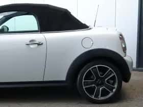 MINI Roadster (2012) thumbnail 5