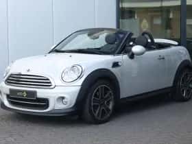 MINI Roadster (2012) thumbnail 6