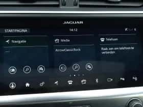 Jaguar I-Pace (2018) thumbnail 24