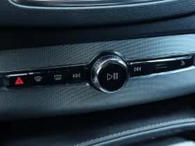 Volvo XC90 (2015) thumbnail 24
