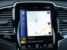 Volvo XC90 (2015) thumbnail 26