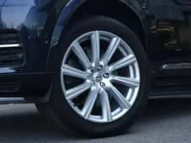 Volvo XC90 (2015) thumbnail 4
