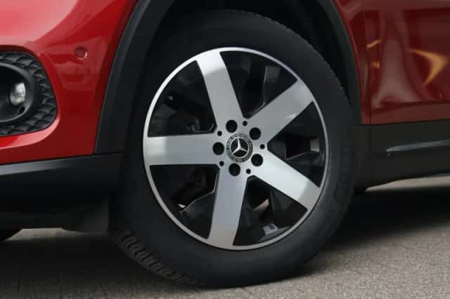Mercedes-Benz GLB-Klasse (2020) thumbnail 4