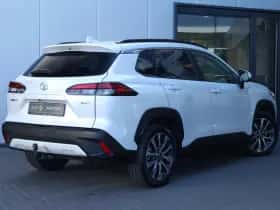 Toyota Corolla (2025) thumbnail 2
