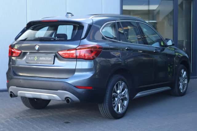 BMW X1 (2017) thumbnail 2