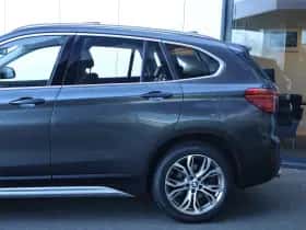BMW X1 (2017) thumbnail 5