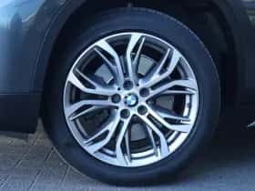 BMW X1 (2017) thumbnail 6