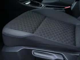 Volkswagen Golf (2018) thumbnail 11