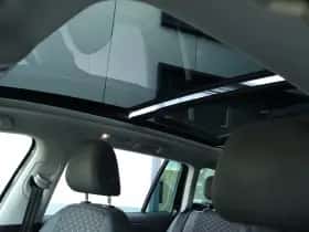 Volkswagen Golf (2018) thumbnail 13