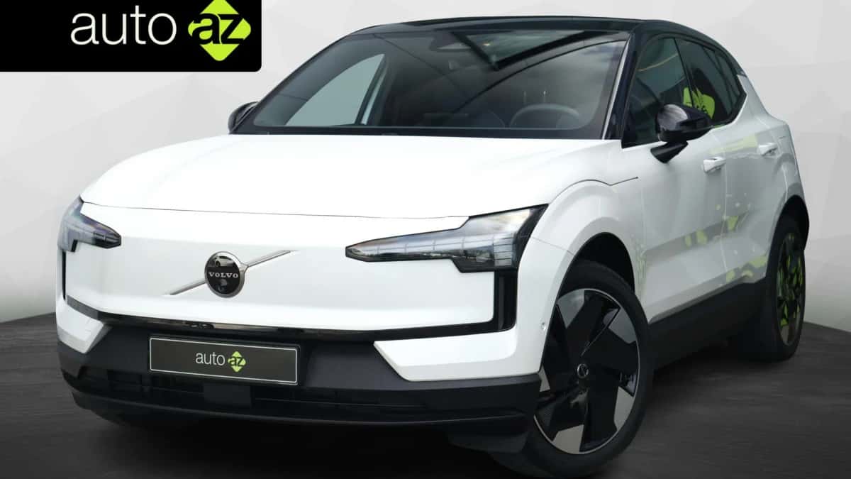 Volvo EX30 (2024) — foto 1