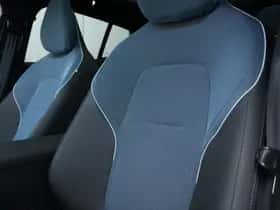 Volvo EX30 (2024) thumbnail 14