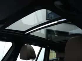BMW X3 (2017) thumbnail 15