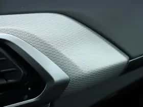 BMW X3 (2017) thumbnail 25