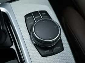 BMW X3 (2017) thumbnail 49