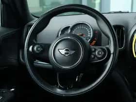 MINI Countryman (2017) thumbnail 14