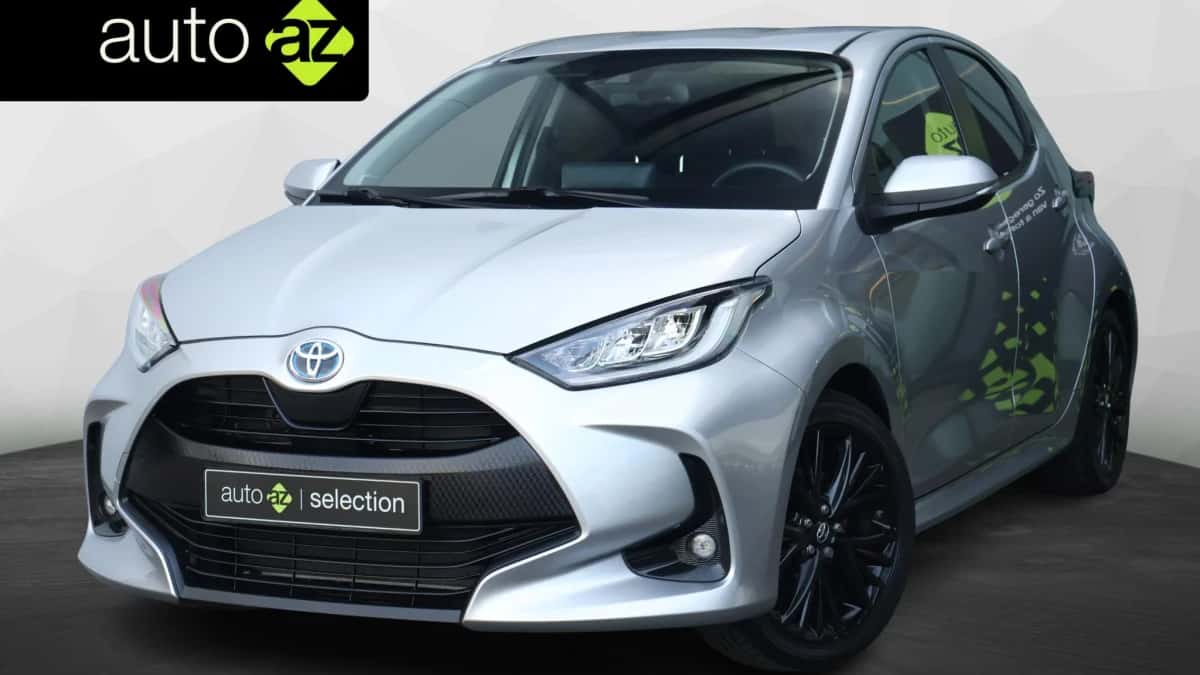Toyota Yaris (2023) — foto 1