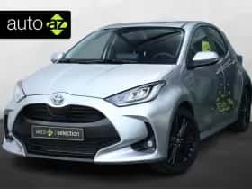 Toyota Yaris (2023) thumbnail 1